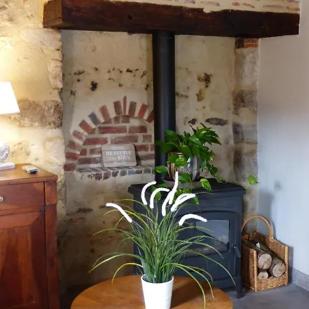 Dom wakacyjny Charmante Maison Bourbonnaise Du Xviiie Avec Animaux Acceptes - Fr-1-489-393