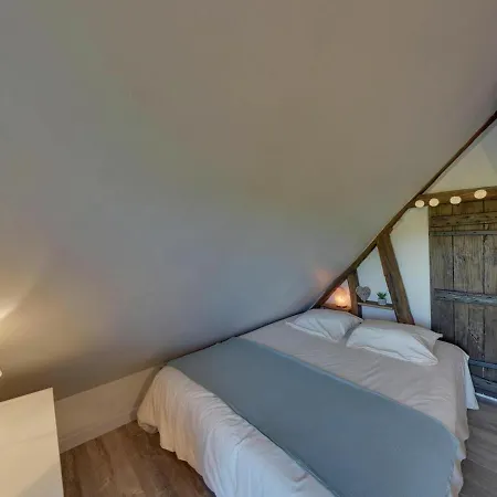Charmante Maison Bourbonnaise Du Xviiie Avec Animaux Acceptes - Fr-1-489-393 펜션 *