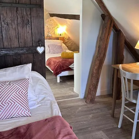 Gospodarstwo wiejskie Charmante Maison Bourbonnaise Du Xviiie Avec Animaux Acceptes - Fr-1-489-393 *