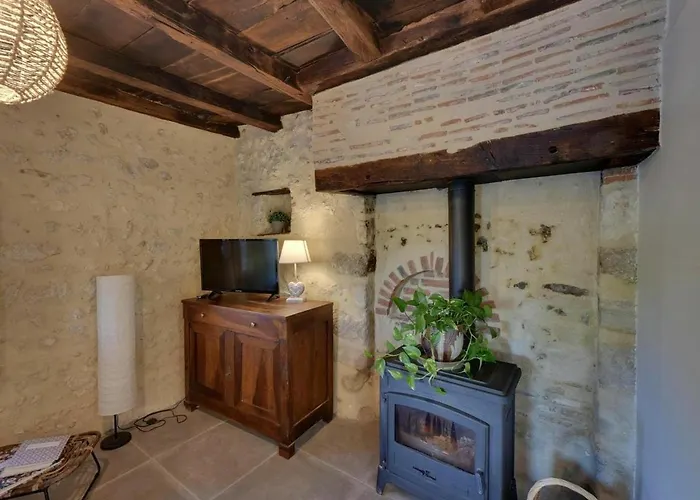 Charmante Maison Bourbonnaise Du Xviiie Avec Animaux Acceptes - Fr-1-489-393 Feriehus Taxat-Senat