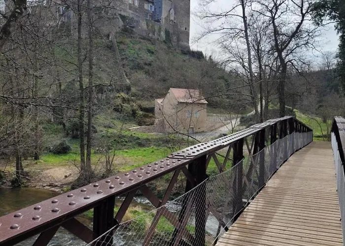 Feriehus Charmante Maison Bourbonnaise Du Xviiie Avec Animaux Acceptes - Fr-1-489-393